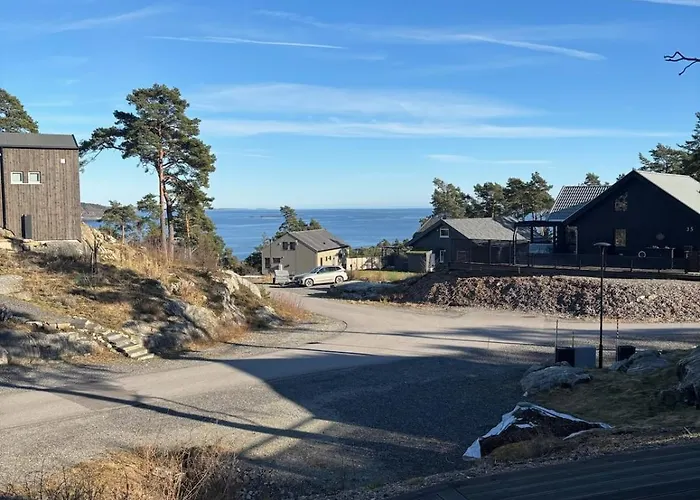 Modern With Sea View At The Norwegian Costline בית נופש Stathelle