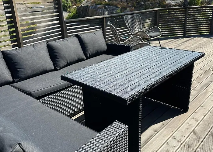 Modern With Sea View At The Norwegian Costline Ferienhaus